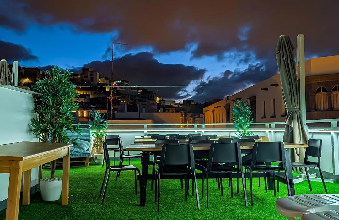 Las Palmas Nest Hostel-1